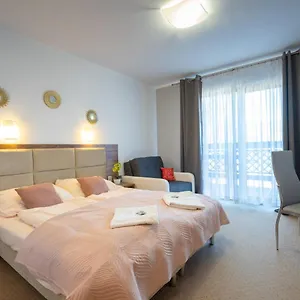Trzy Sosny Okrzei 1c Apartament